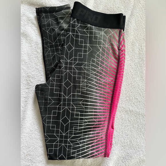 Nike Pro Running - Picture 7 of 9